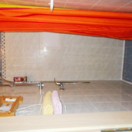 Soukromy Pokoj ปราก ภายนอก รูปภาพ